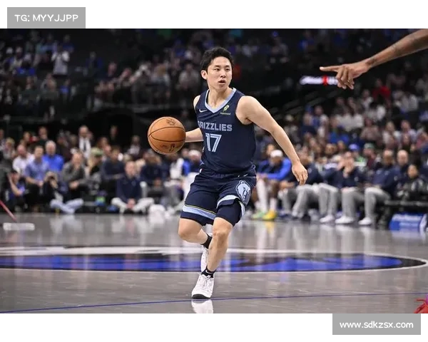 磅交易完成,鹈鹕与独行侠双赢,湖人押注成功,崔永熙加盟引发关注 磅交易完成,鹈鹕与独行侠双赢,湖人押注成功,崔永熙加盟引发关注